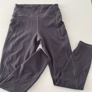 Lululemon gray legging, size 6